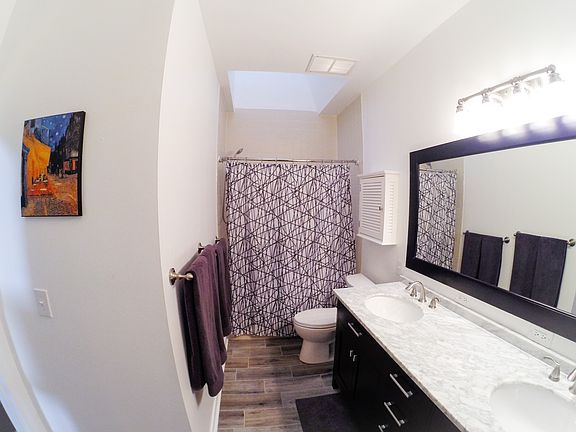 2nd image of 1000 E 1st Ave APT 406