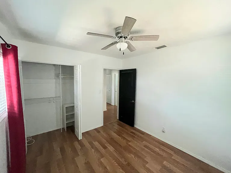 226 Palm Ave — Photo 10