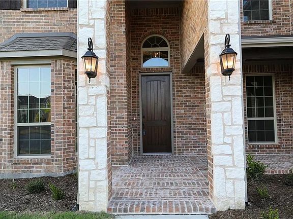 4th image of 14852 Lucerne Dr