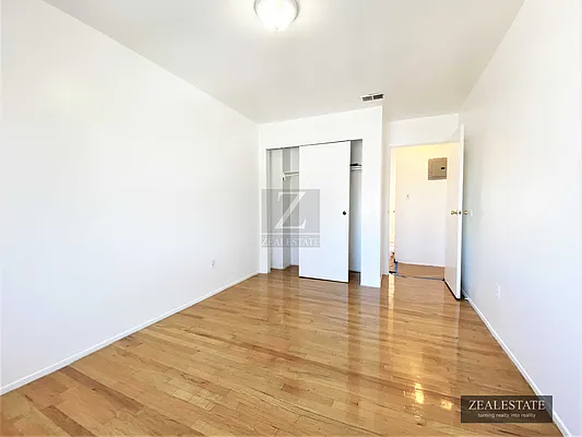 Rented by ZealEstate Group Inc | media 28