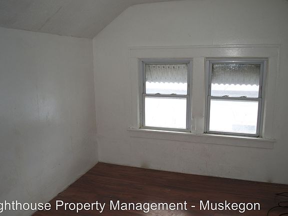 4th image of 1525 Beidler St APT 2