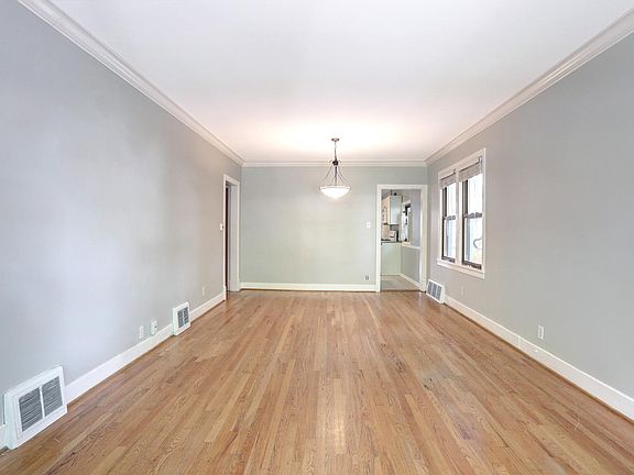 4th image of 5656 N Melvina Ave