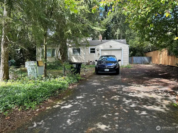 11341 23rd Avenue NE, Seattle, WA 98125