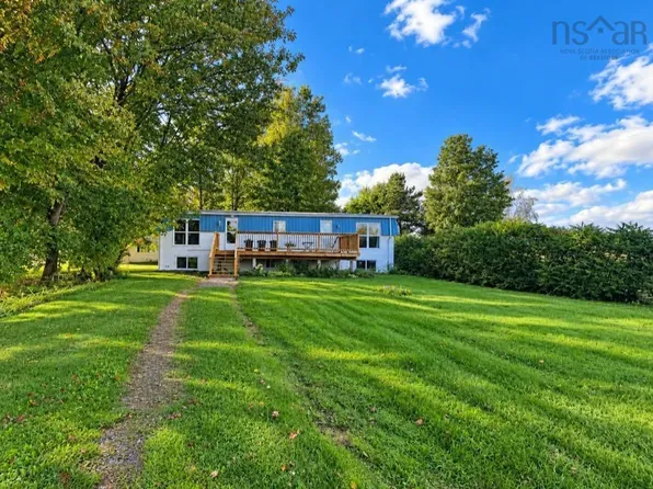 469 Highway 311, North River, NS B6L 6H1