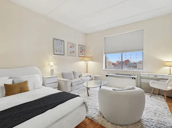 345 East 64th Street image 1 of 9