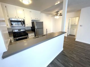 9711 Regent, Los Angeles, CA 90034