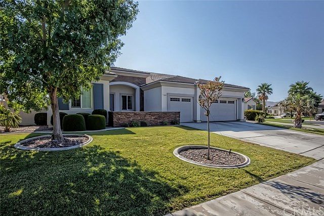 1st image of 11019 Dandelion Ln