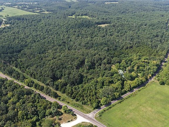 3rd image of 30 County Road 6240