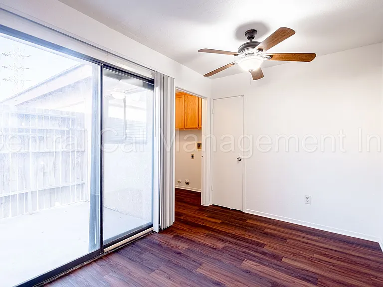 8400 Laborough Dr — Photo 8