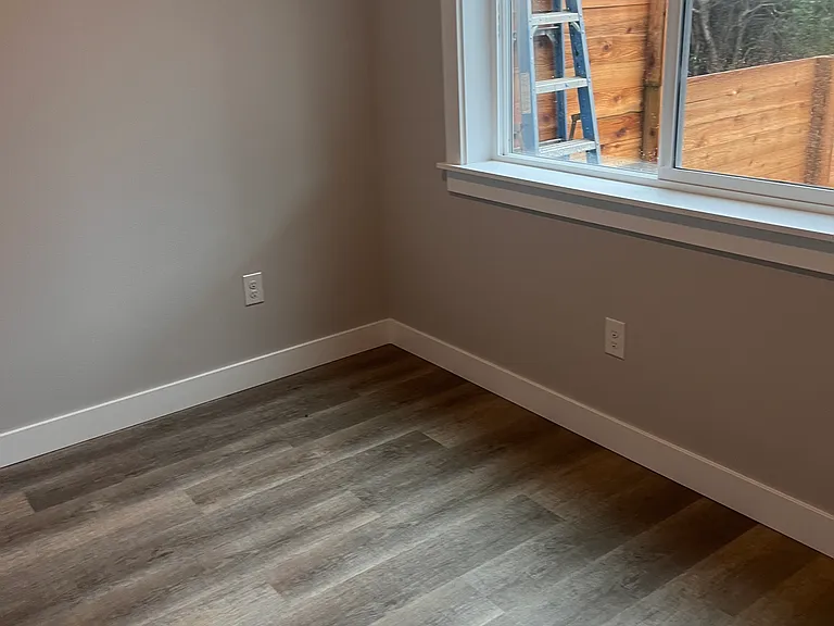 413 Trustee St SW #B — Photo 17