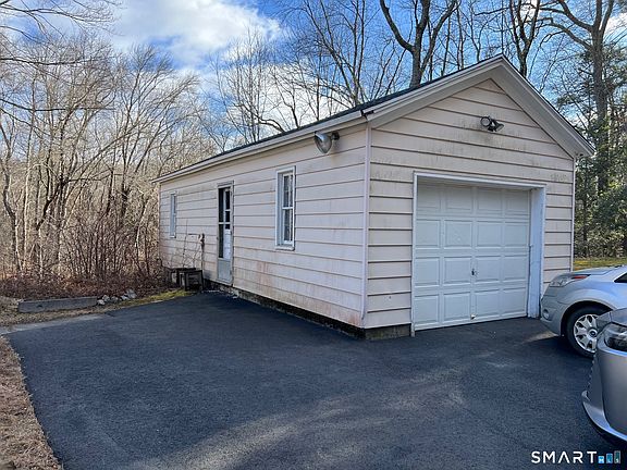 4th image of 164 Birge Park Road