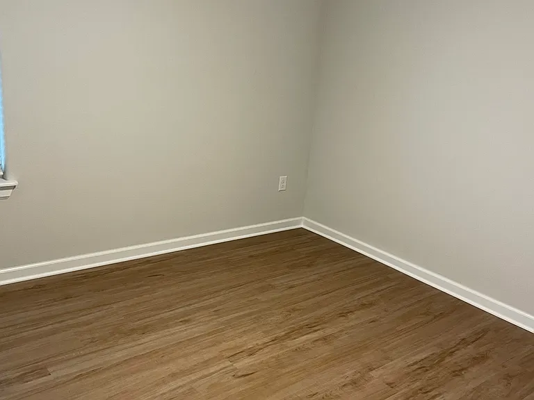 1105 Pepperwood Ave — Photo 10