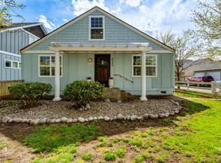 3080 Willakenzie Rd, Eugene, OR 97401