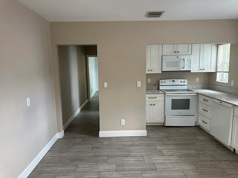 2400 Park Ave #1 — Photo 10