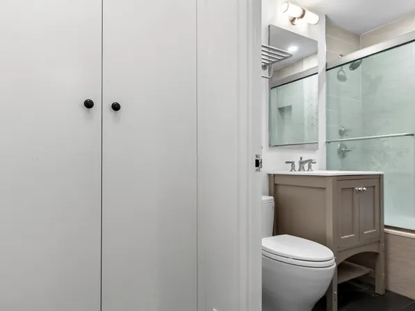 123 East 37th Street image 4 of 4