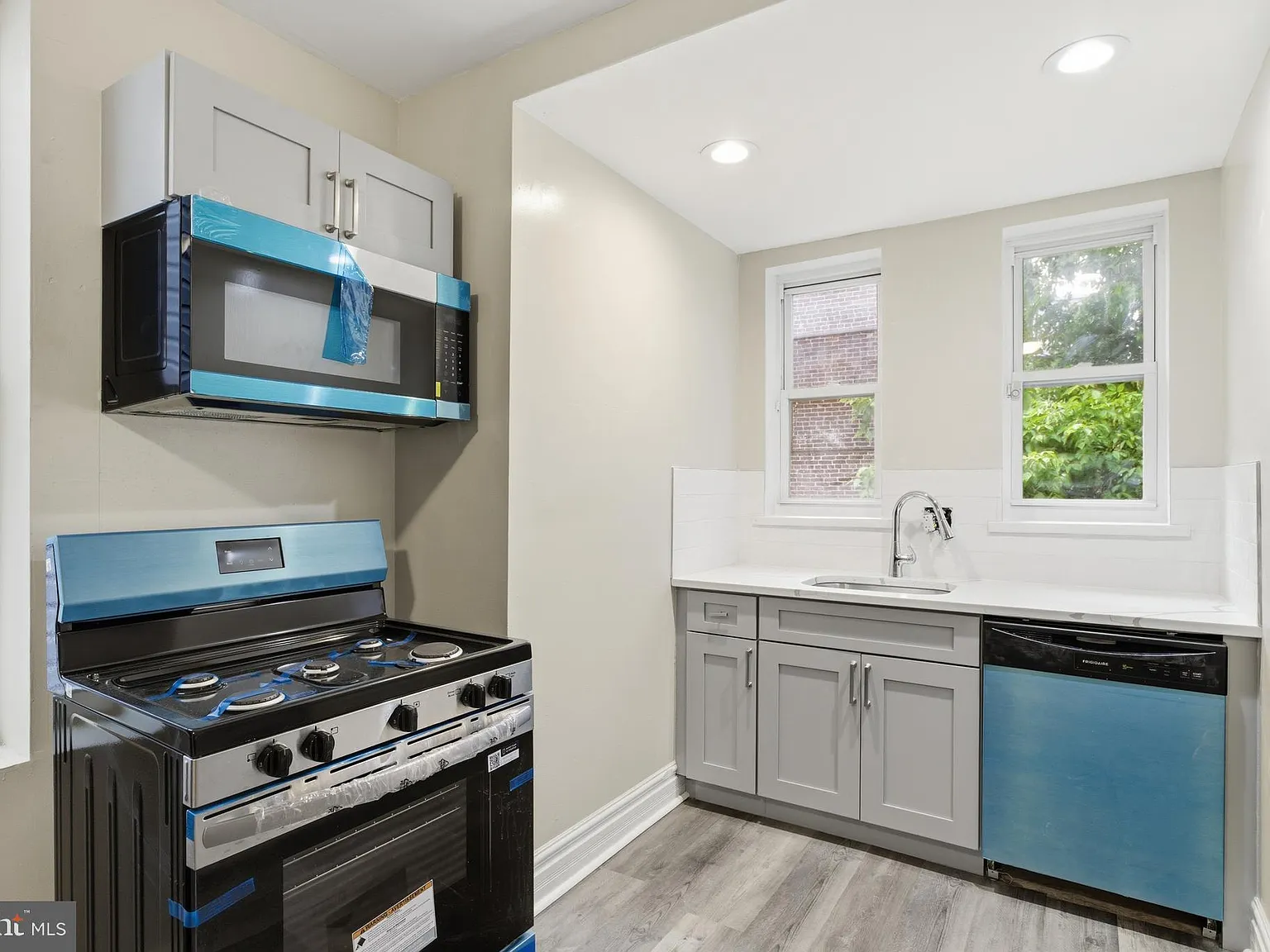 3 bed, 1815 sqft, $1,200 — Photo 3