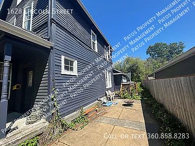 2nd image of 1628 Lincoln St