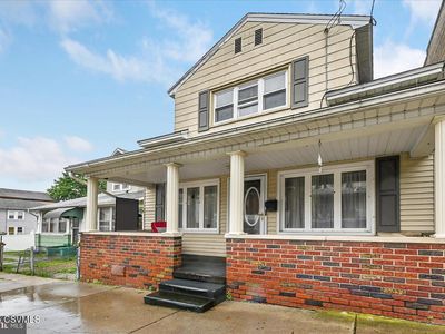 1114 W Arch St, Coal Township, PA, 17866