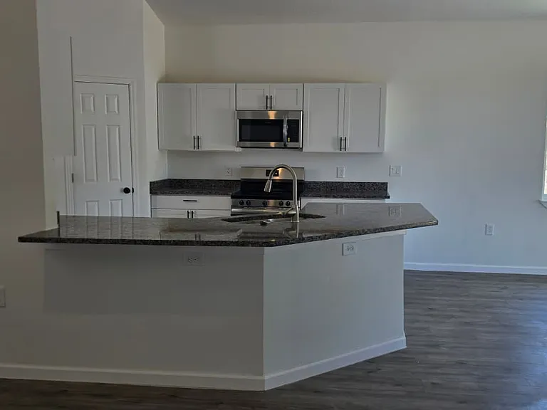 341 Amberjack Ln — Photo 11