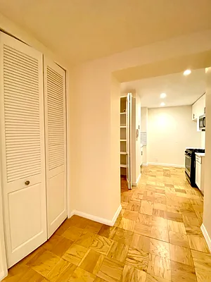 Rented by City & Suburban | media 27