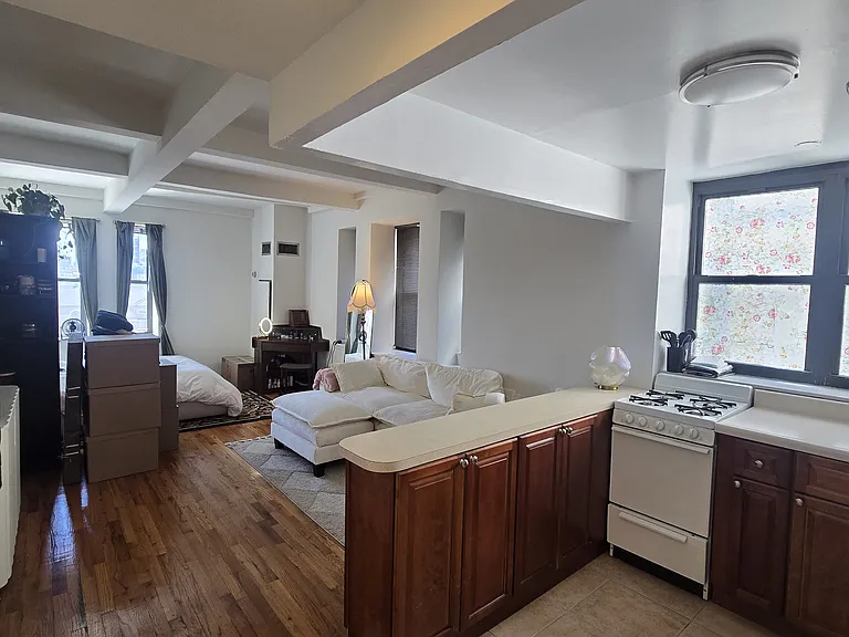 160 Bleecker St #9A — Photo 4