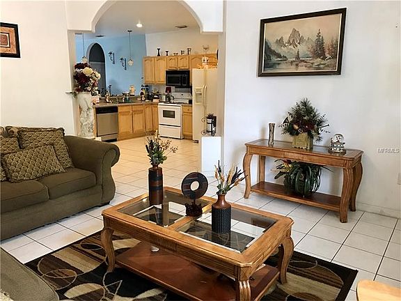 3rd image of 3110 W Crest Ave