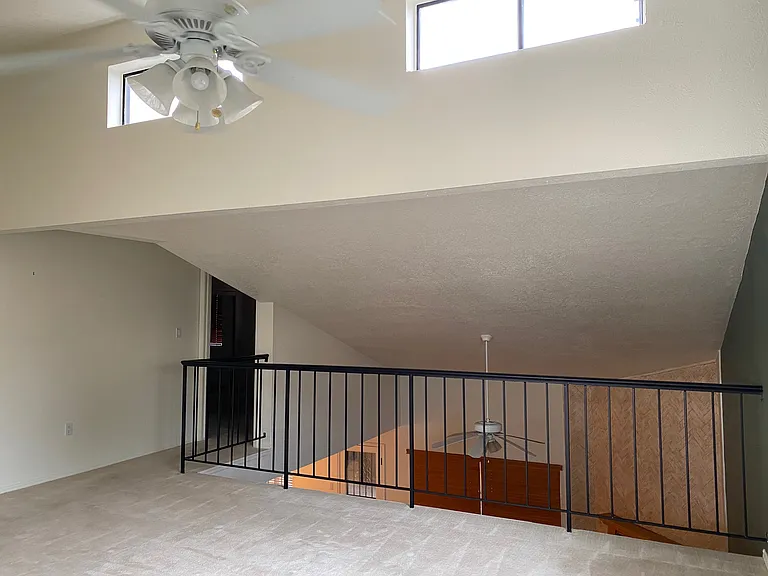 7335 Prairie Rd NE — Photo 12
