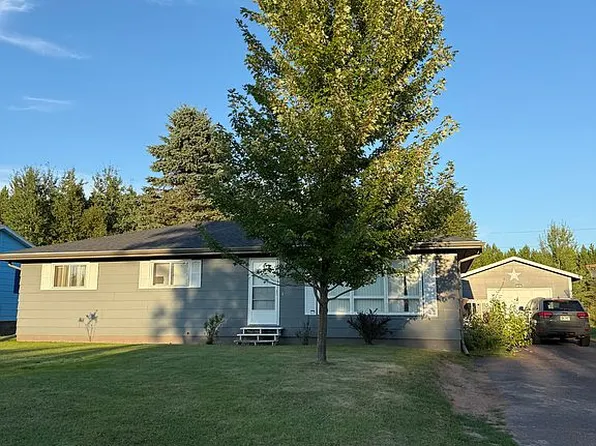 1019 Shields St, Lanse, MI 49946