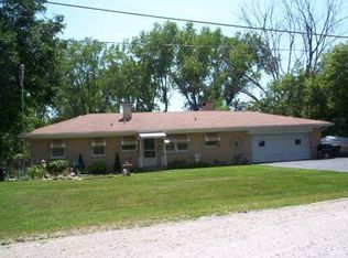 107 Croyden St, Spring Grove, IL 60081