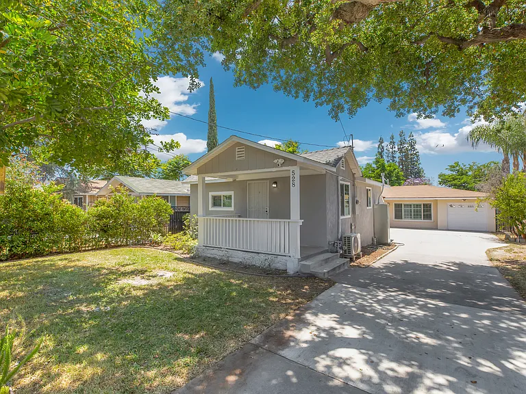 528 Almond Ave #A — Photo 6