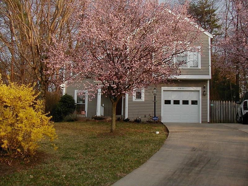 1st image of 4927 Tallowwood Dr