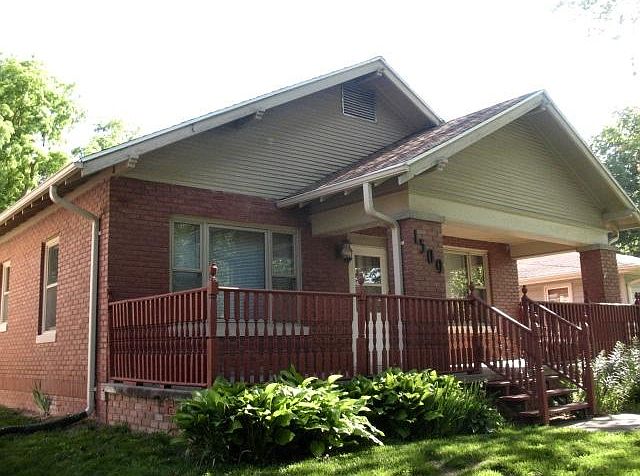 1st image of 1509 Pacific St