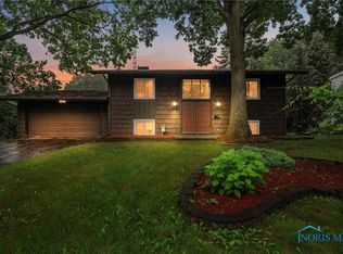 3125 Lambert Dr, Toledo, OH 43613