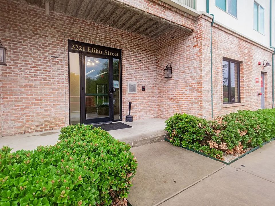 1st image of 3221 Elihu St #211