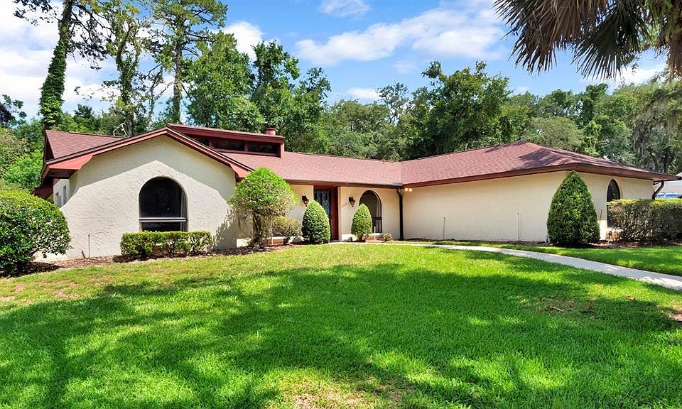 1st image of 207 LONESOME PINE DRIVE