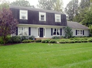 90 Whispering Pines Dr, Lincroft, NJ 07738