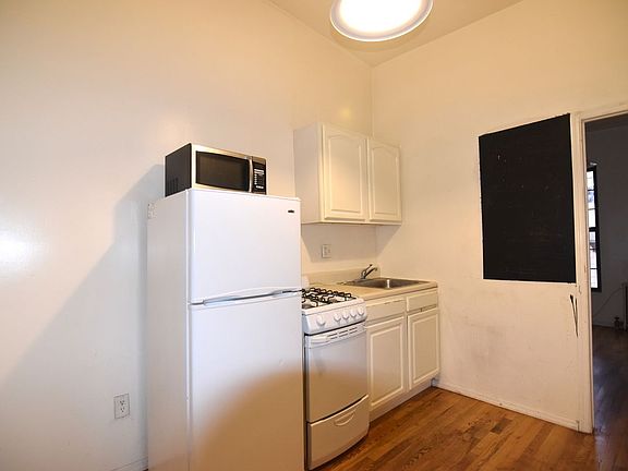 5th image of 95 N 7th St #4C