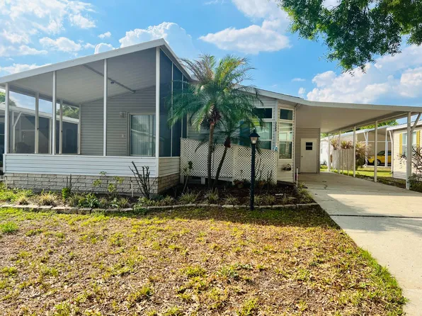 3520 Engineer Dr, Valrico, FL 33594