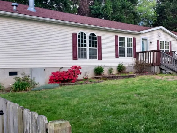 49 Bradford Terrace Ln, Hendersonville, NC 28792