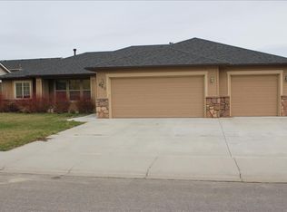 660 SW Portal St, Mountain Home, ID 83647