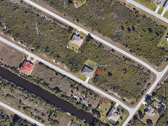 4th image of 13550 Chenille Dr