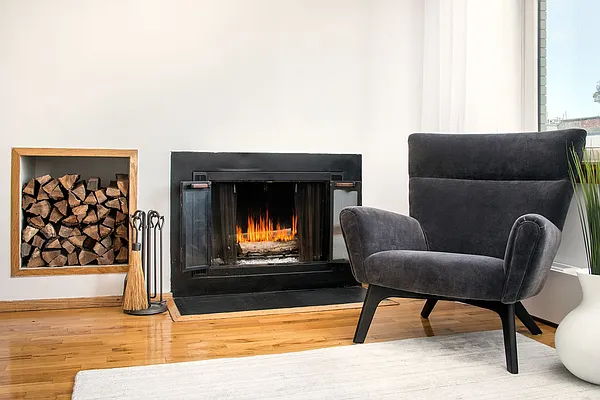 Sold by Compass | media 24