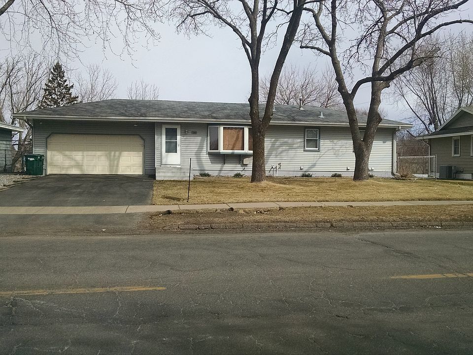 1st image of 11773 Jefferson St NE