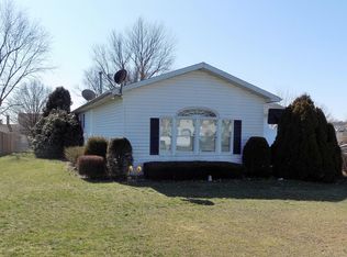 22 Phillip Cir, Fairchance, PA 15436