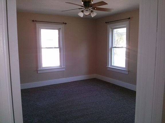 5th image of 244 E Arndt St