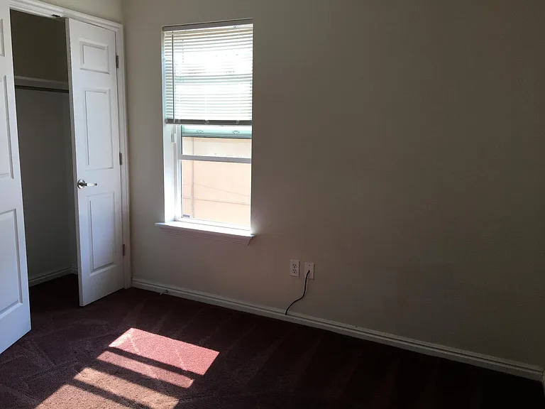125 Bixby St #B — Photo 18