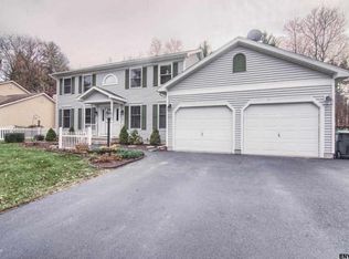 434 Donald Dr, Schenectady, NY 12306