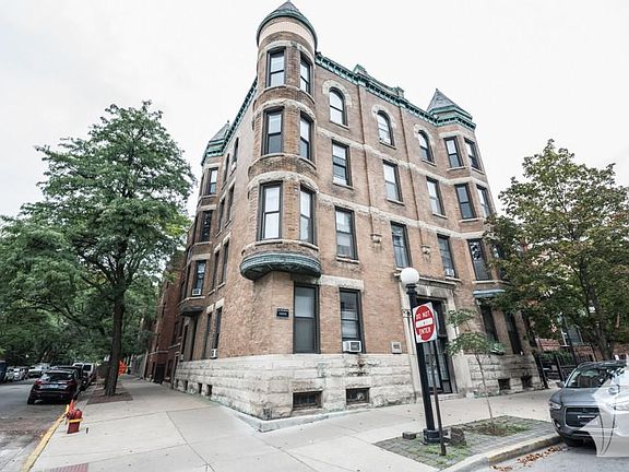 2nd image of 356 W Dickens Ave APT 3B