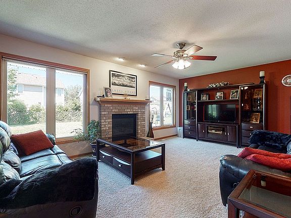 4th image of 7315 Summerland Ridge Rd NE