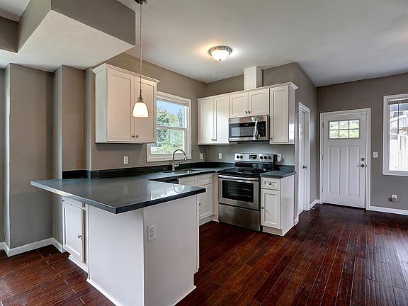 4th image of 439 S 96th St #A